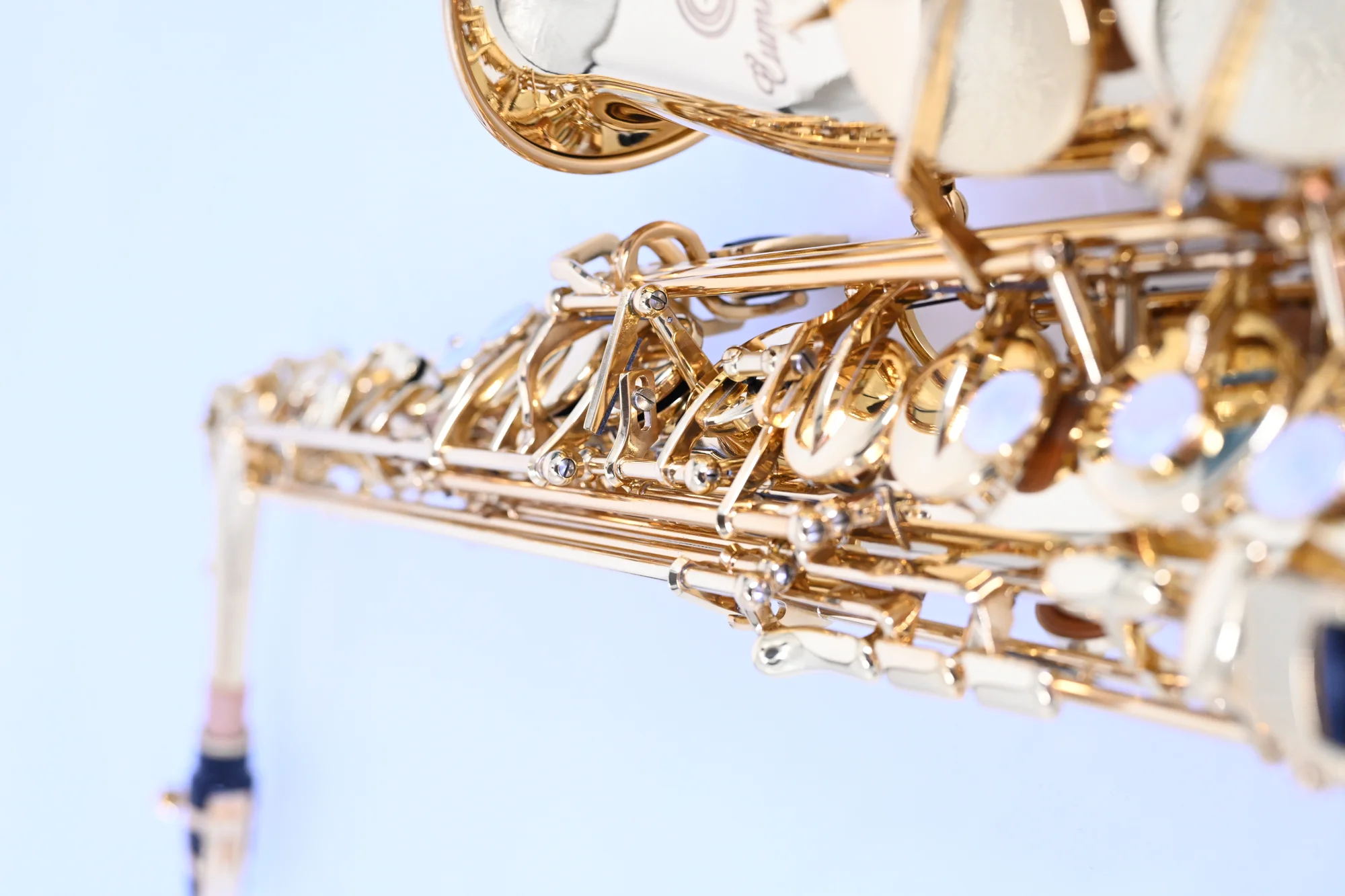CUMMERON Auron – studio product shot
