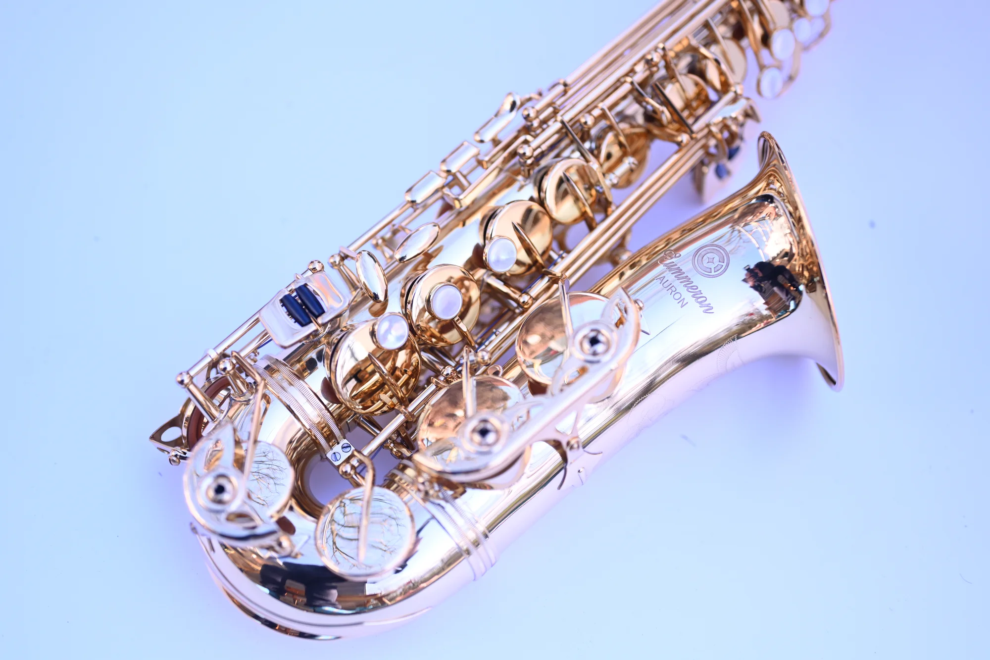 CUMMERON Auron alto saxophone – studio product photograph
